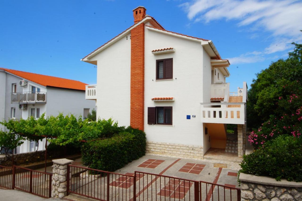 Cozy Apartments Danica Novalja - Ground Floor المظهر الخارجي الصورة